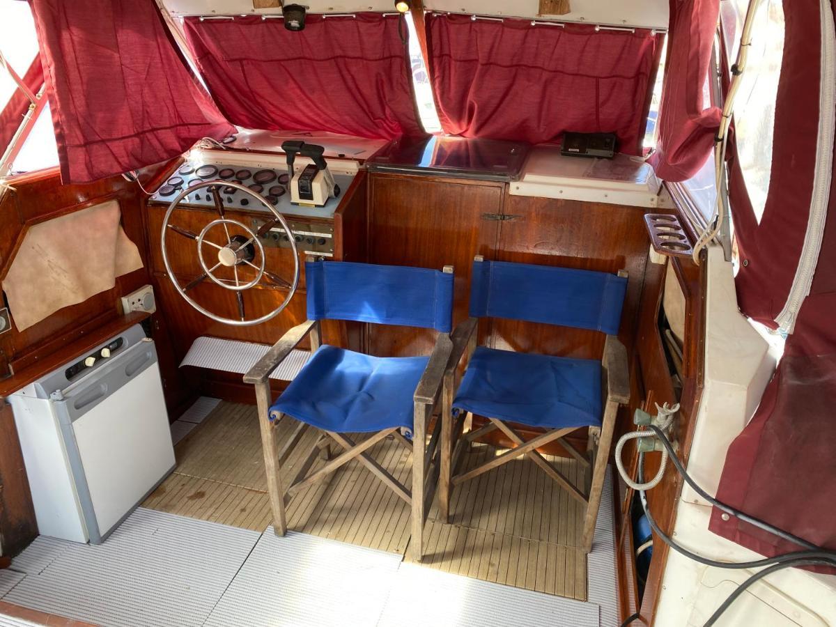 Bateau Hebergement Insolites Leucate Dış mekan fotoğraf