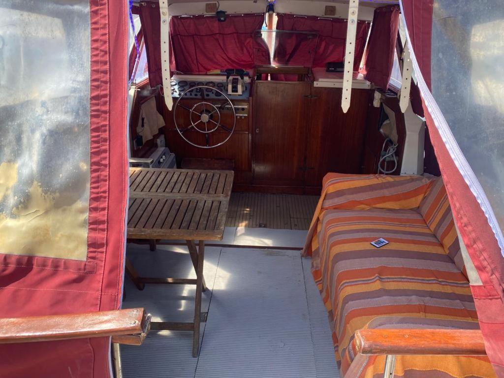 Bateau Hebergement Insolites Leucate Dış mekan fotoğraf