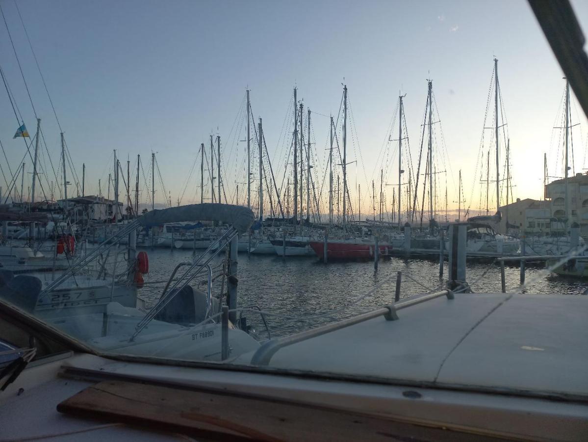 Bateau Hebergement Insolites Leucate Dış mekan fotoğraf