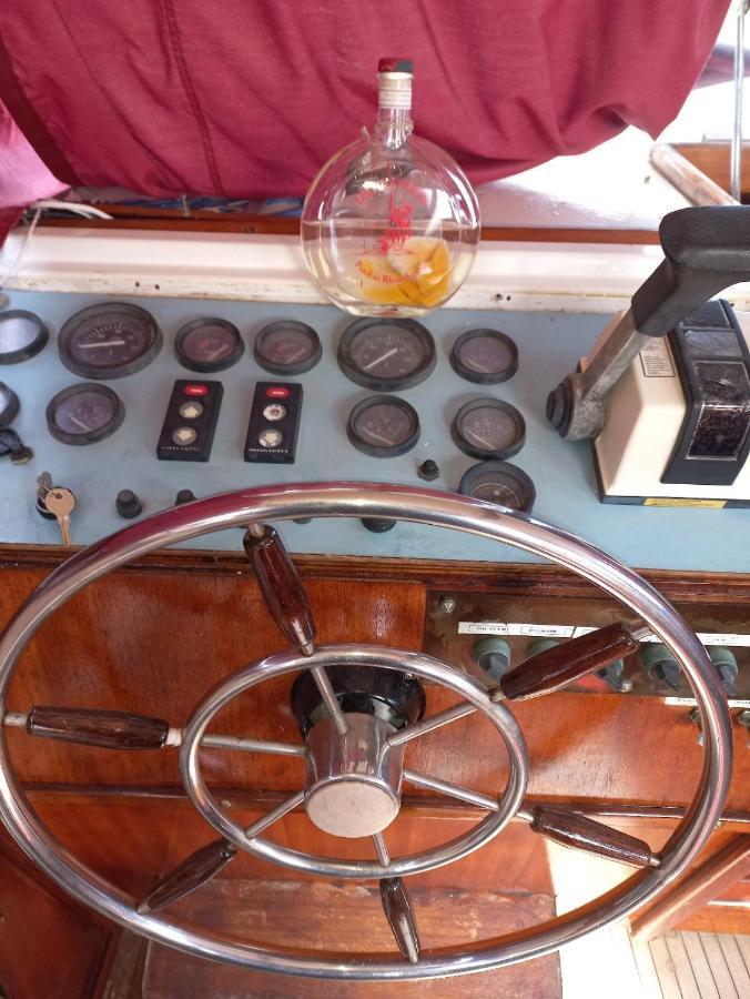 Bateau Hebergement Insolites Leucate Dış mekan fotoğraf